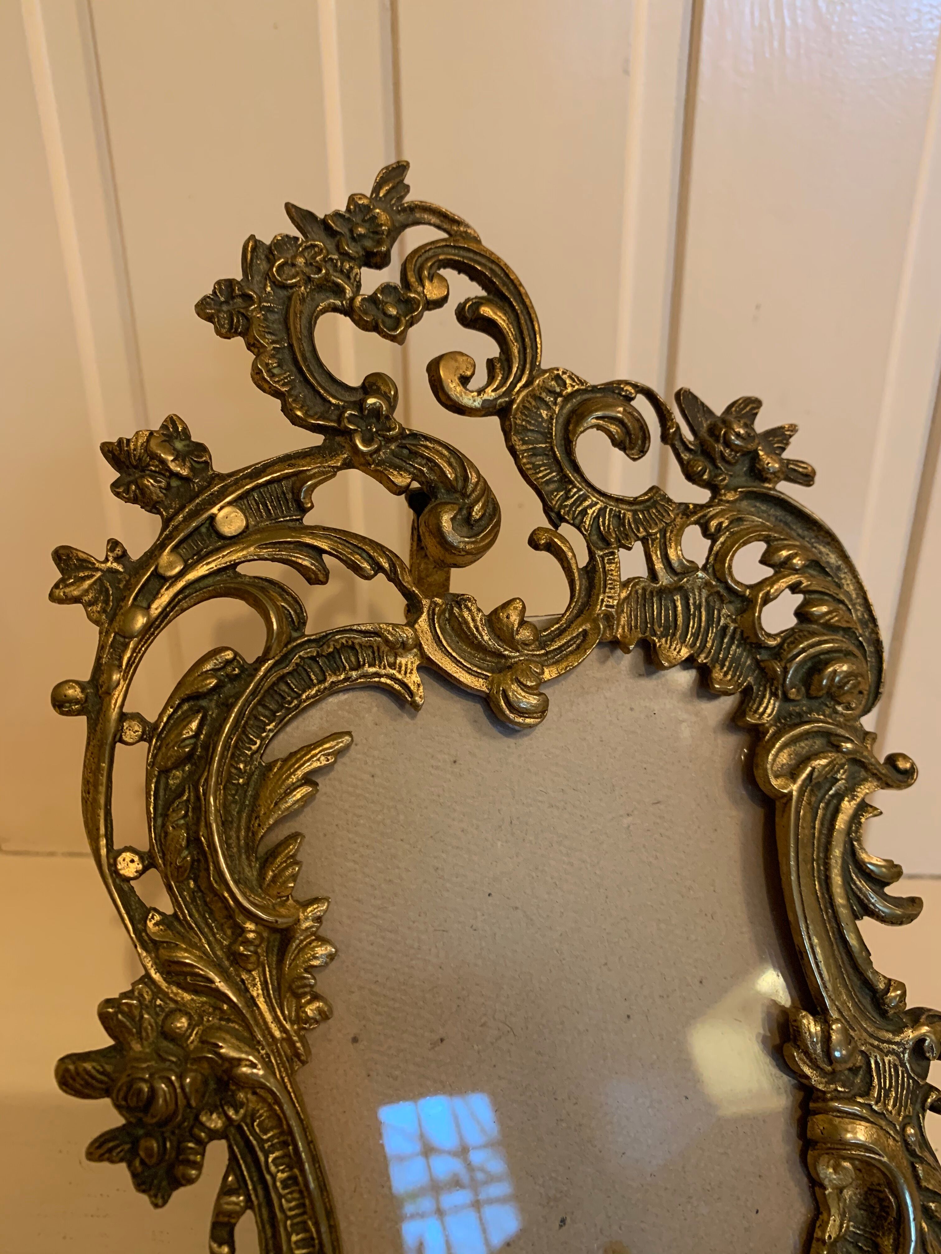 Bronze rocker frame