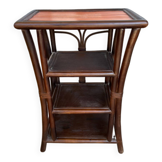 Shelf on rattan legs