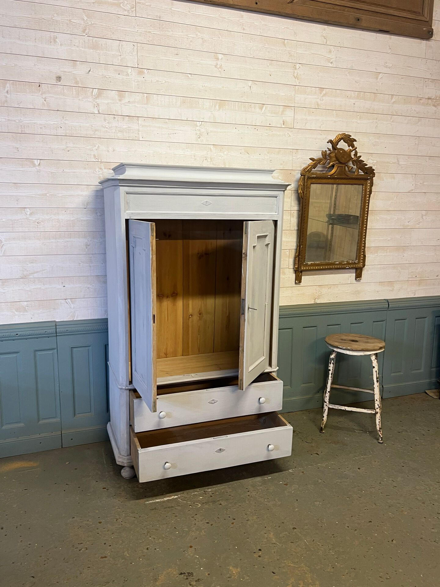 Armoire penderie anglaise