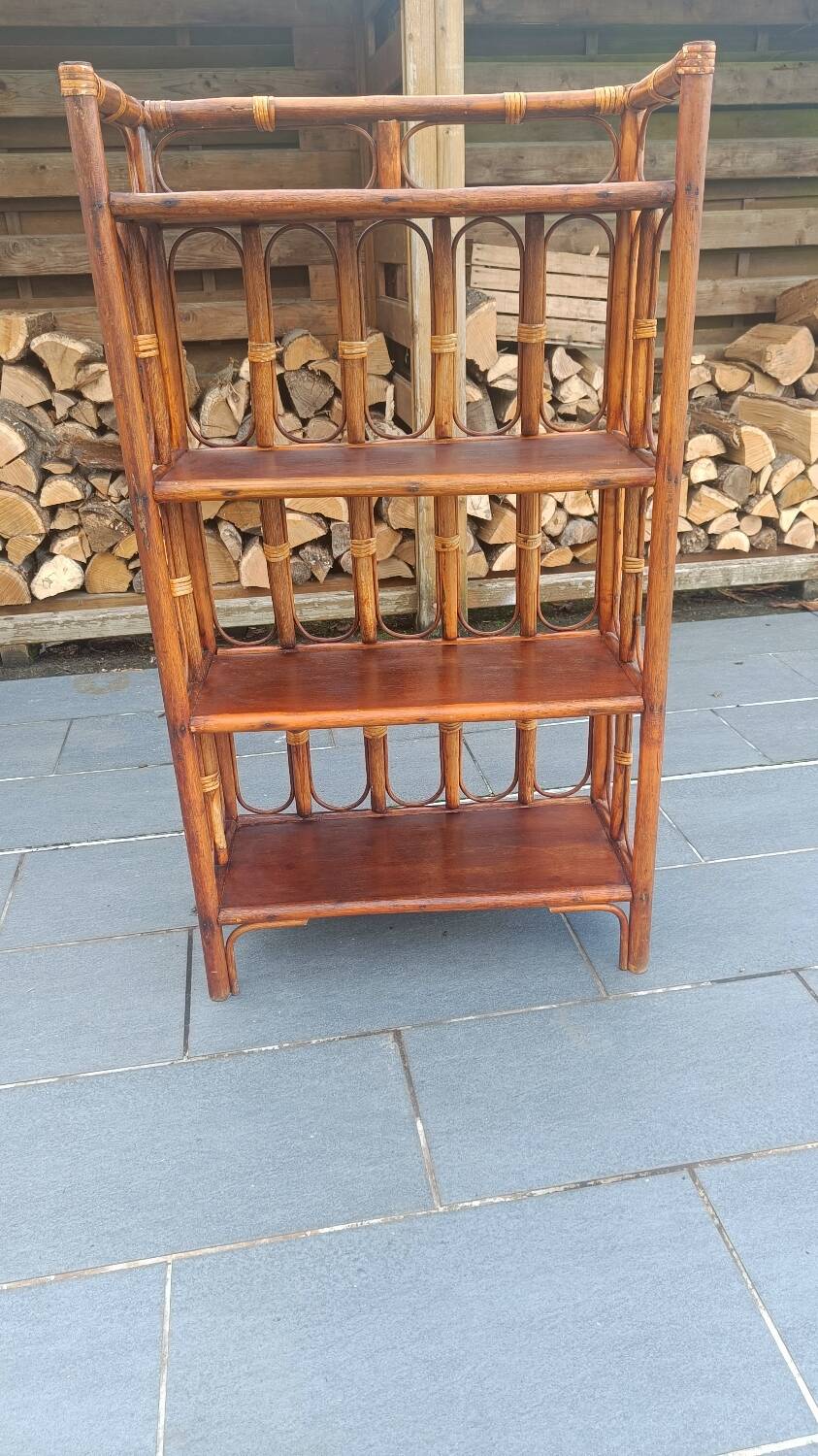 Vintage rattan shelf 4 levels – rattan bookcase