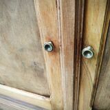 Old toilet table bahut