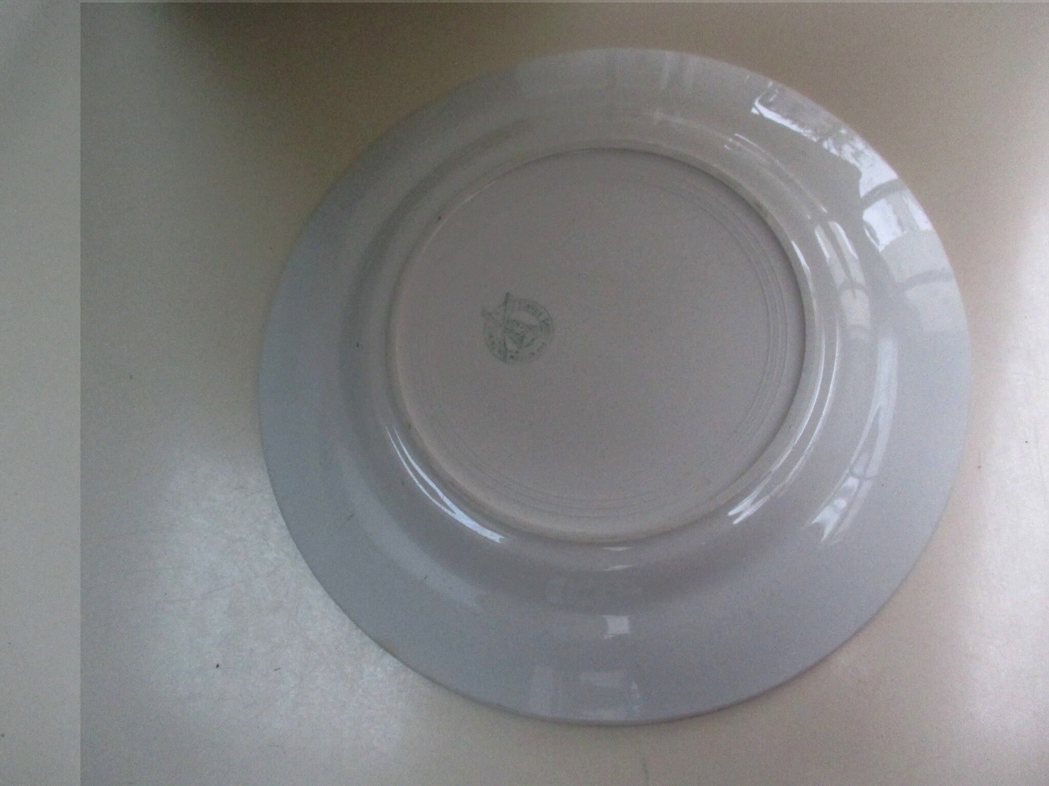 Old round dish Moulin des loups Orchies green tiles