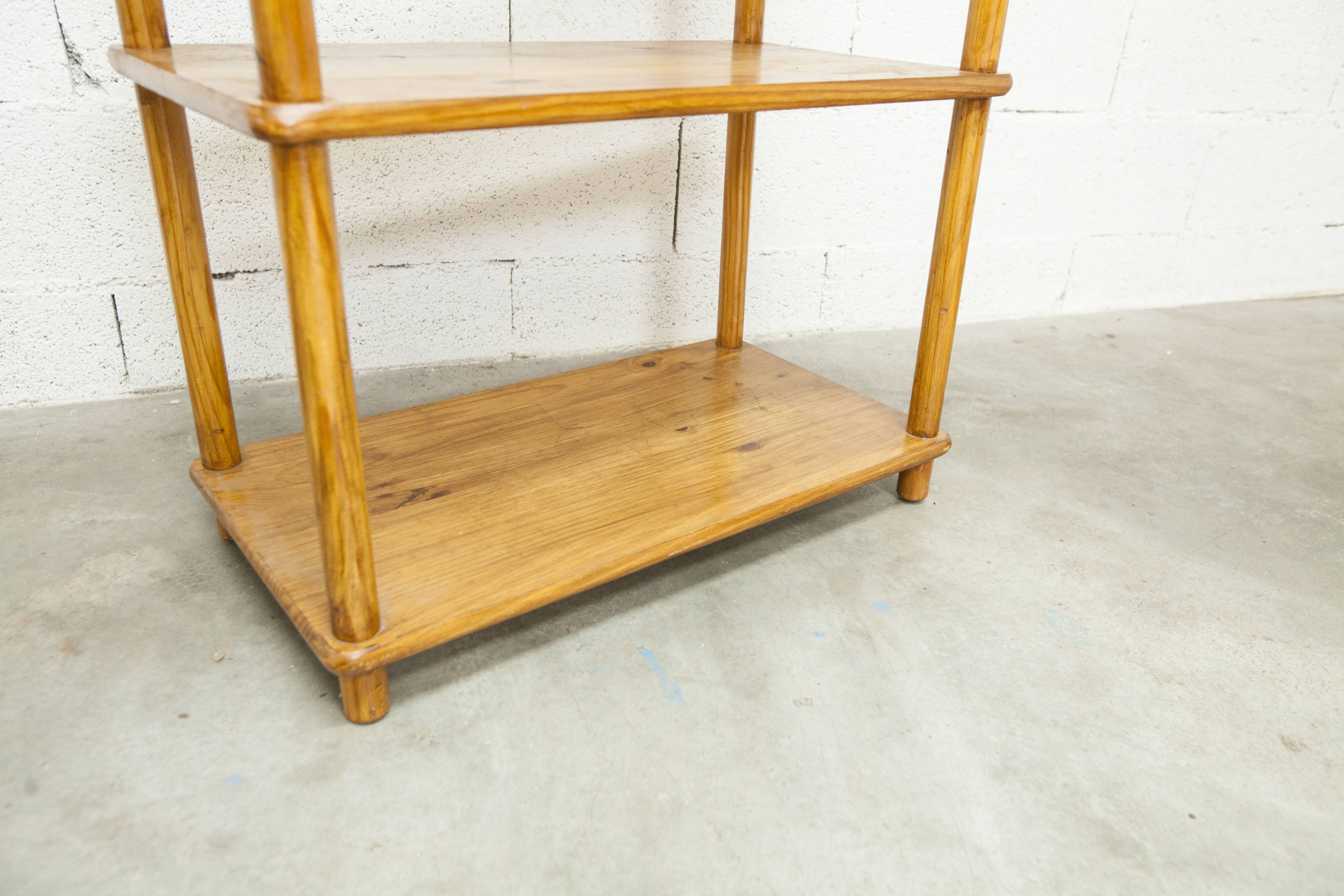 Scandinavian rectangular shelf from the 1960s, made of solid pine with round pencil legs.