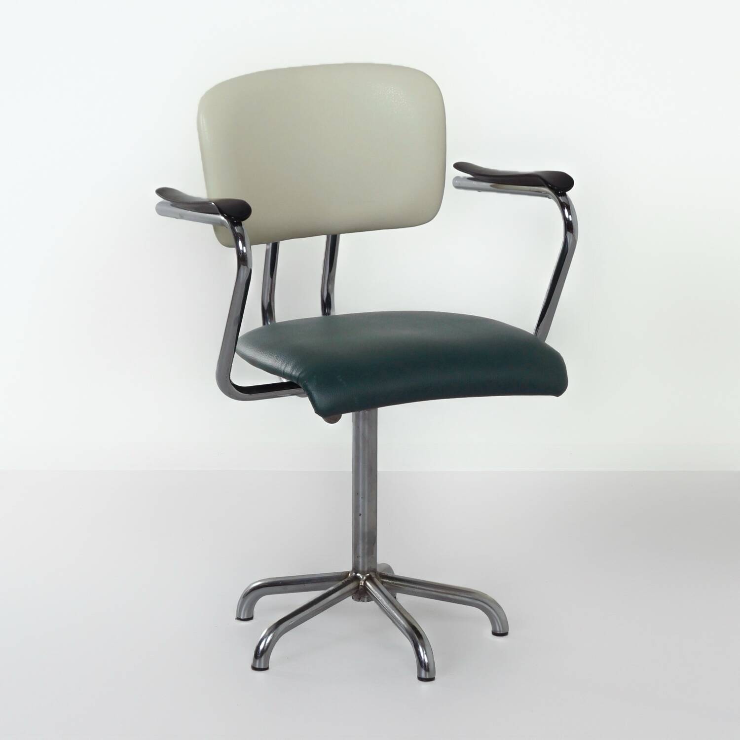 Industrial office chair with armrests by toon de wit for de wit, 1950s | gr