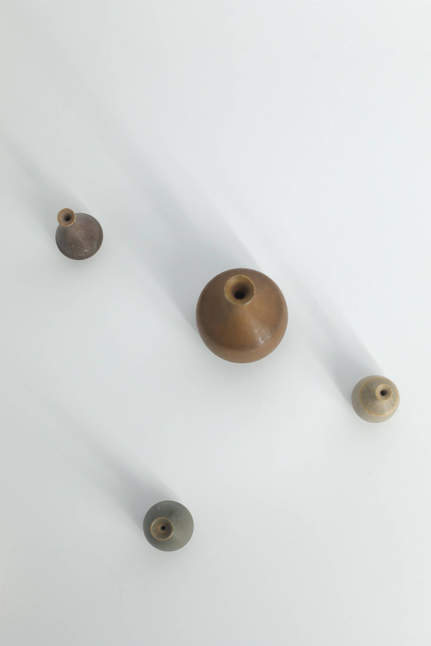 Small Mid-Century Scandinavian Modern Collectible Brown Stoneware Vases by Gunnar Borg, Set of 4