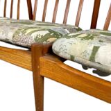 Scandinavian teak bench from the 50s, 60s, 70s