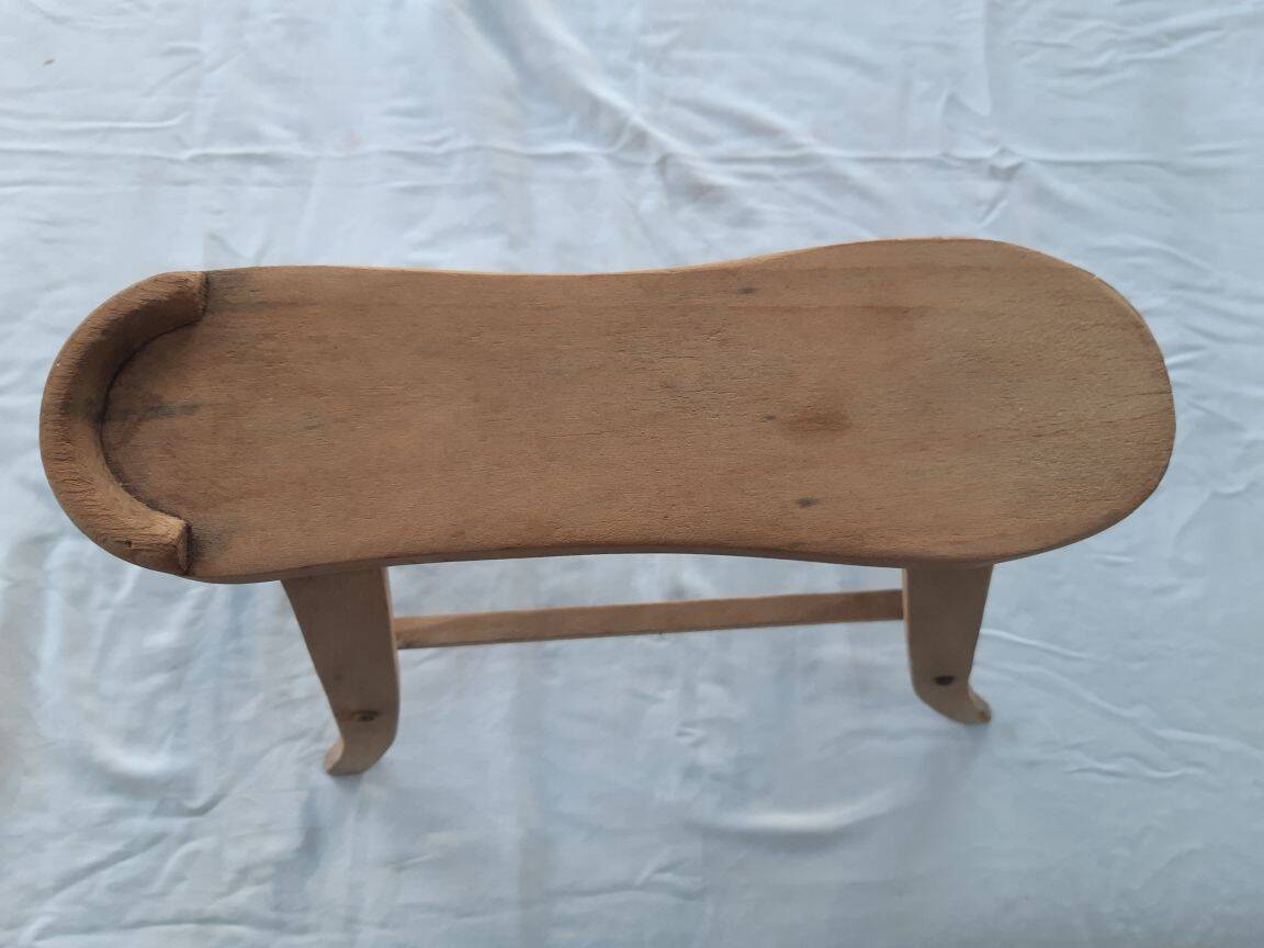 Wooden footrest