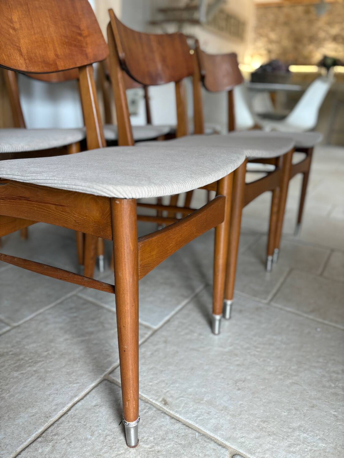 6 Scandinavian corduroy chairs