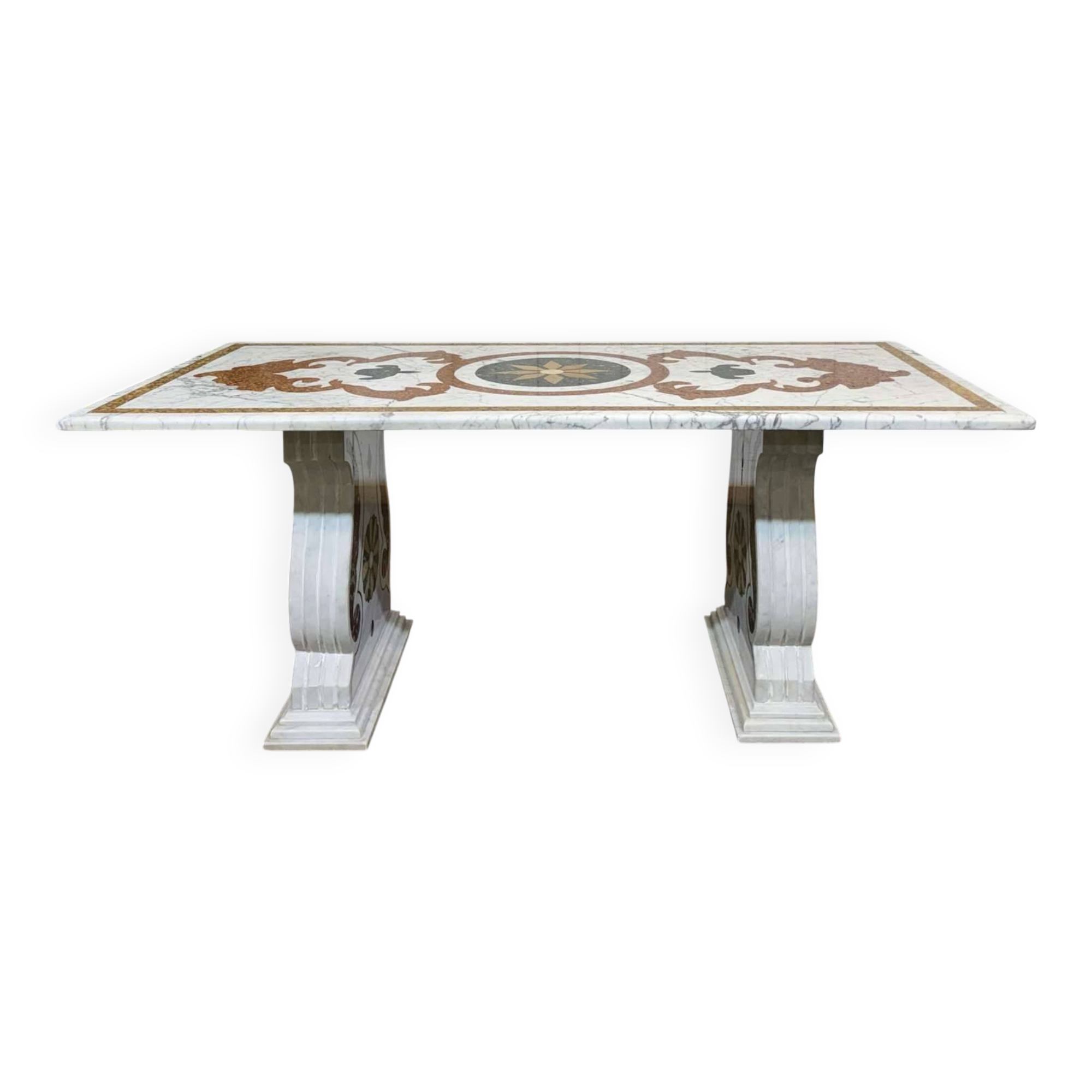 Italian marble dining table - 1970s craftsmanship