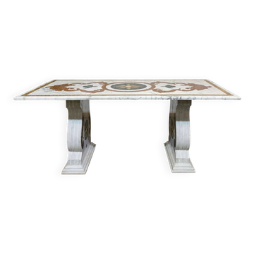 Italian marble dining table - 1970s craftsmanship