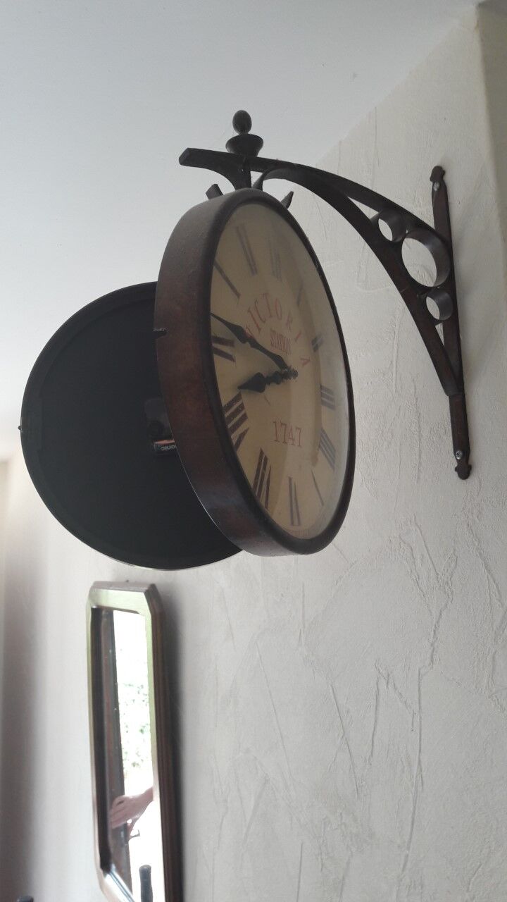 Clock double sided spirit station hall