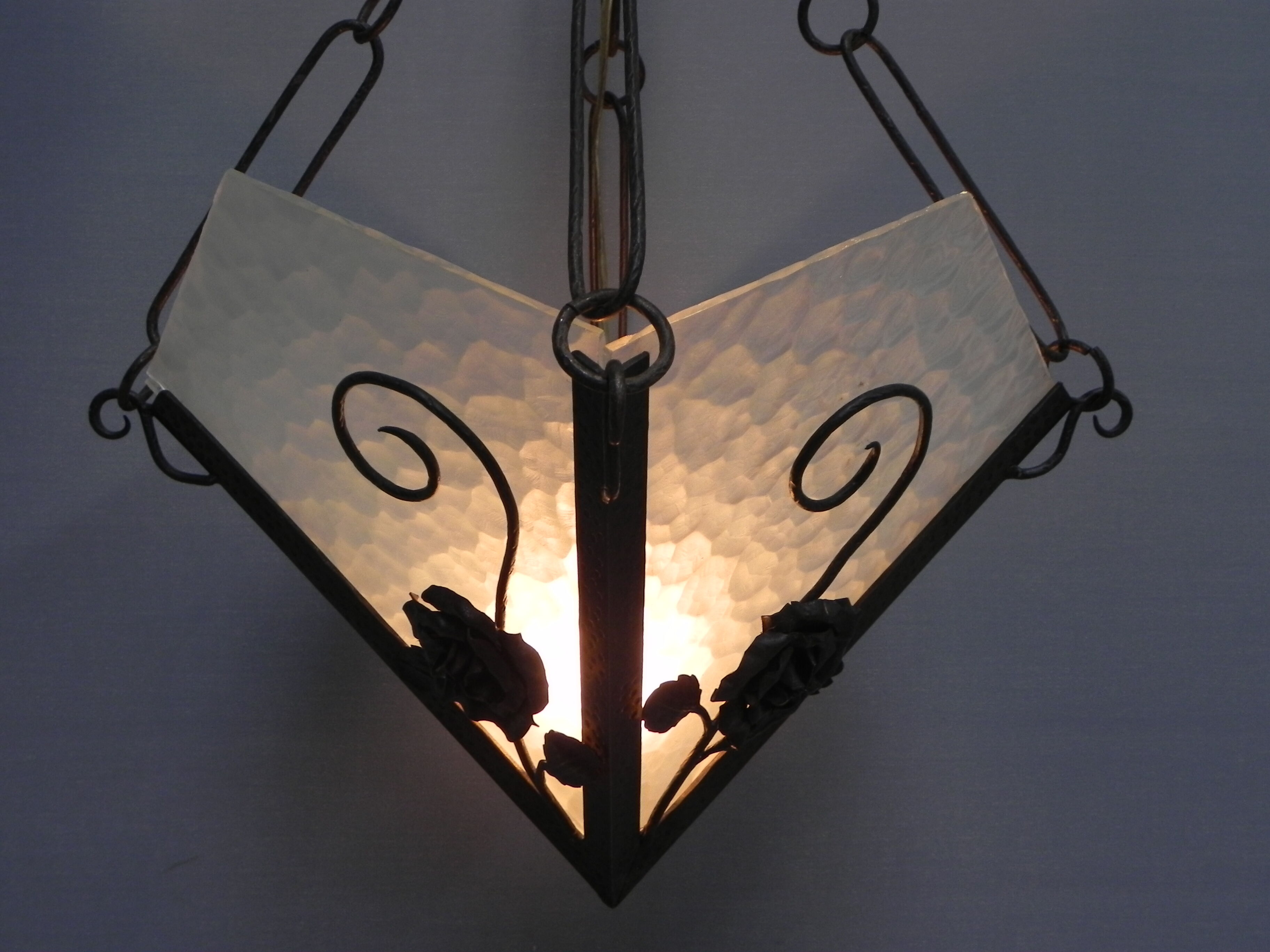Art deco hanging lamp with 4 cloudy glass plates