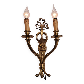 Gilded bronze wall lamp