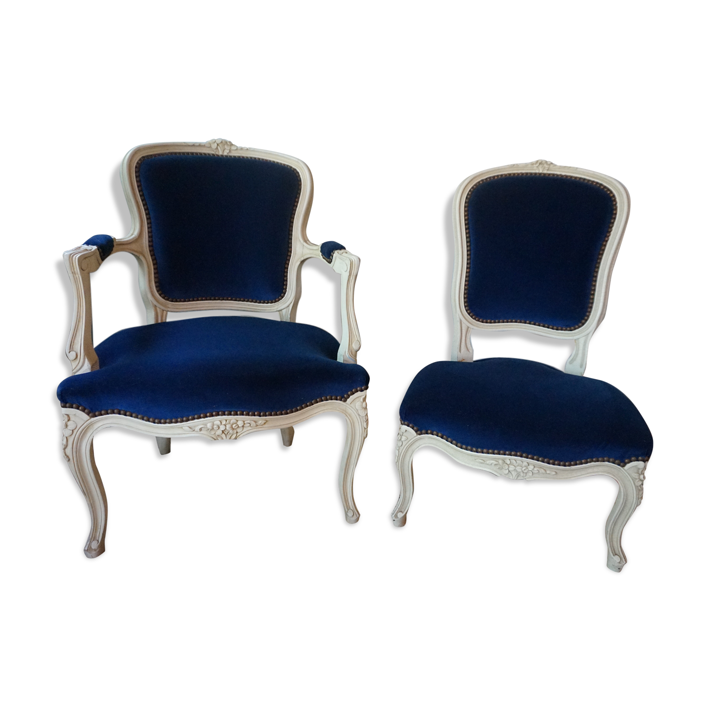 Armchair and chair style Louis XV