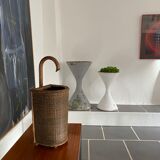 Vintage rattan umbrella door