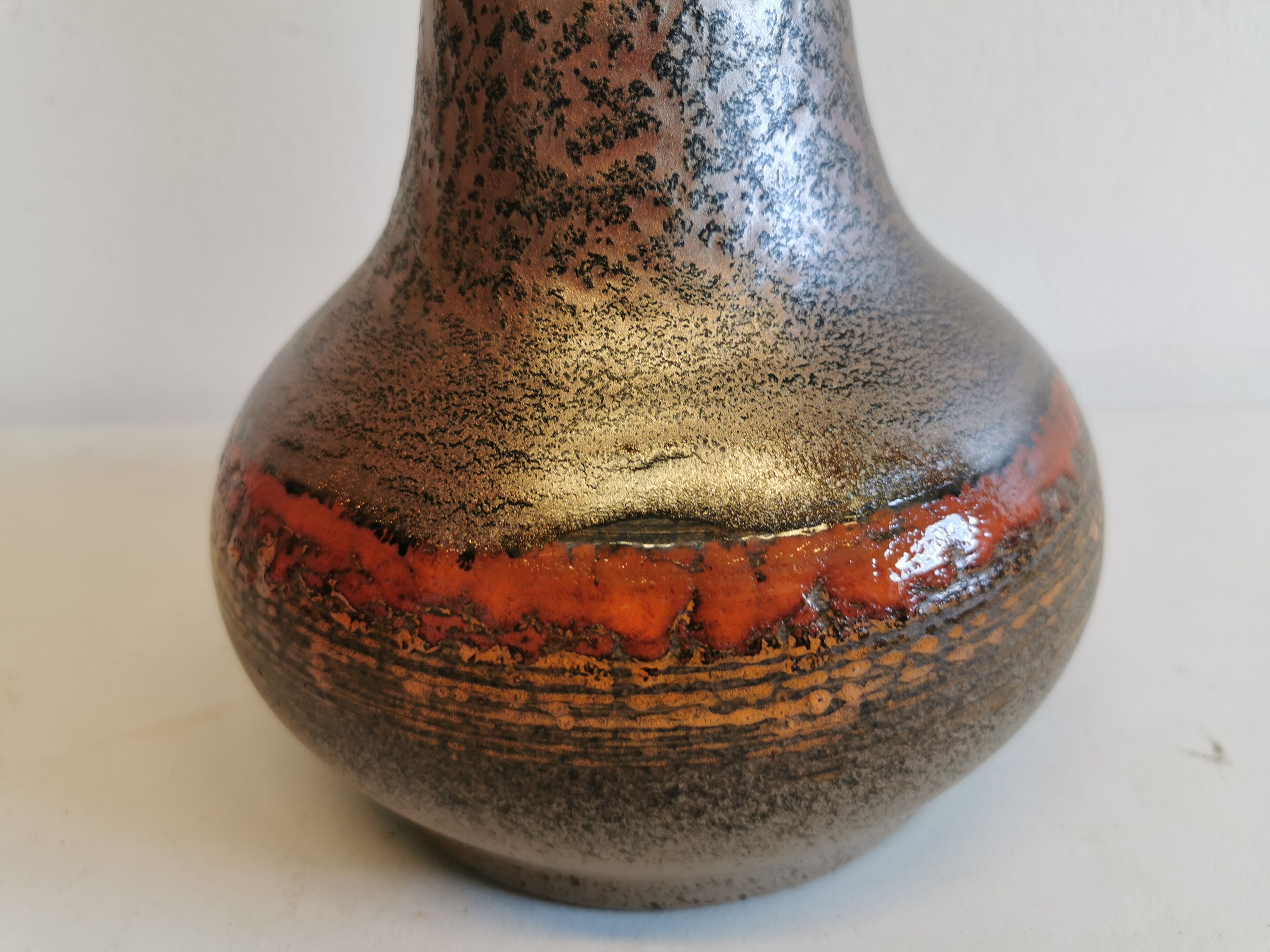 Swedish ceramic table lamp in metal glaze, from Tilgmans, estimated 1960s.