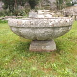 Great garden vasque in reconstructed stone