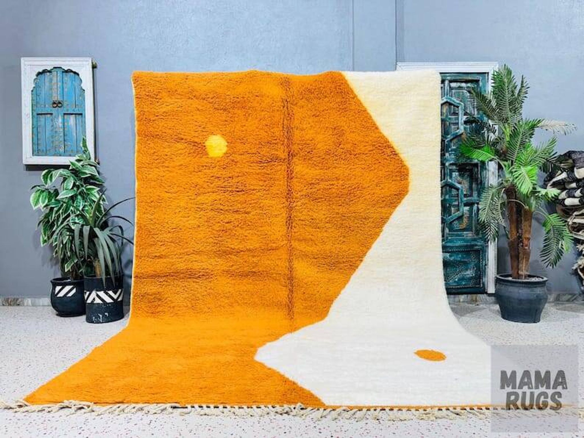 Handmade pure wool Beni Ouraine rug, size 250 x 250 cm