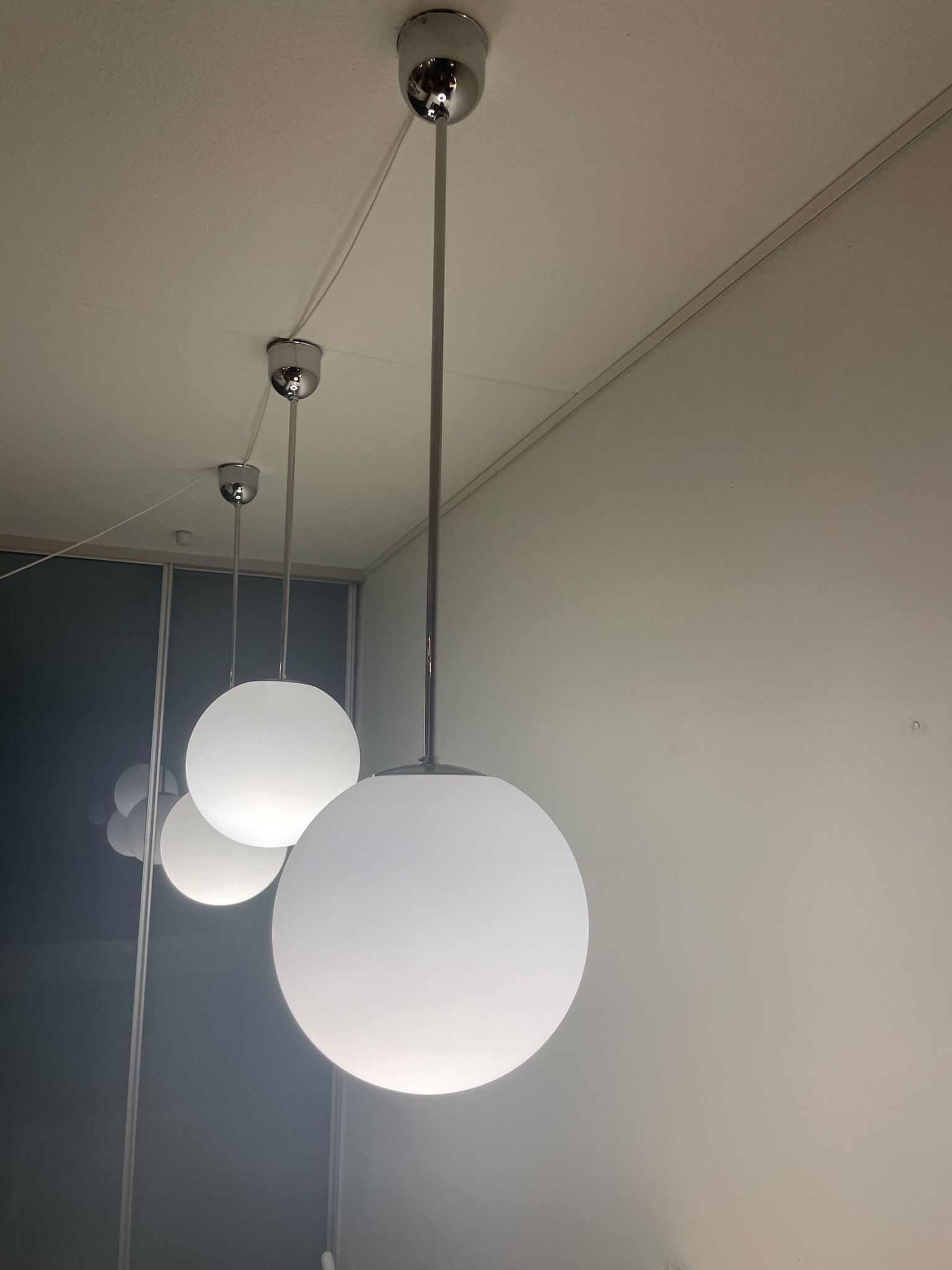 3 Giso ball pendant lights by Gispen