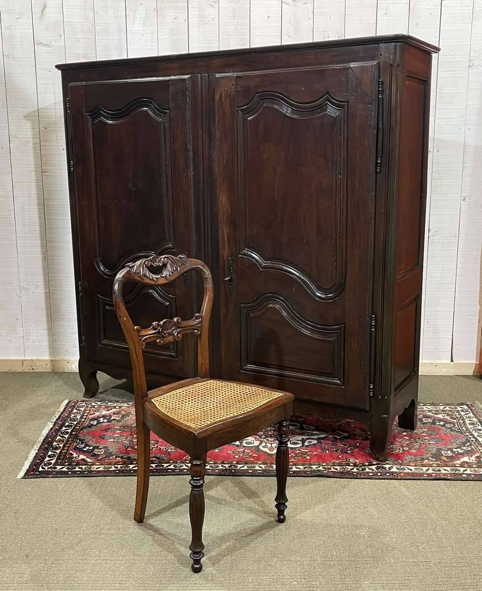 Louis XV style low cabinet in walnut, 19th century
