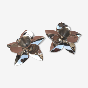 Metal candlestick shapes "flower"