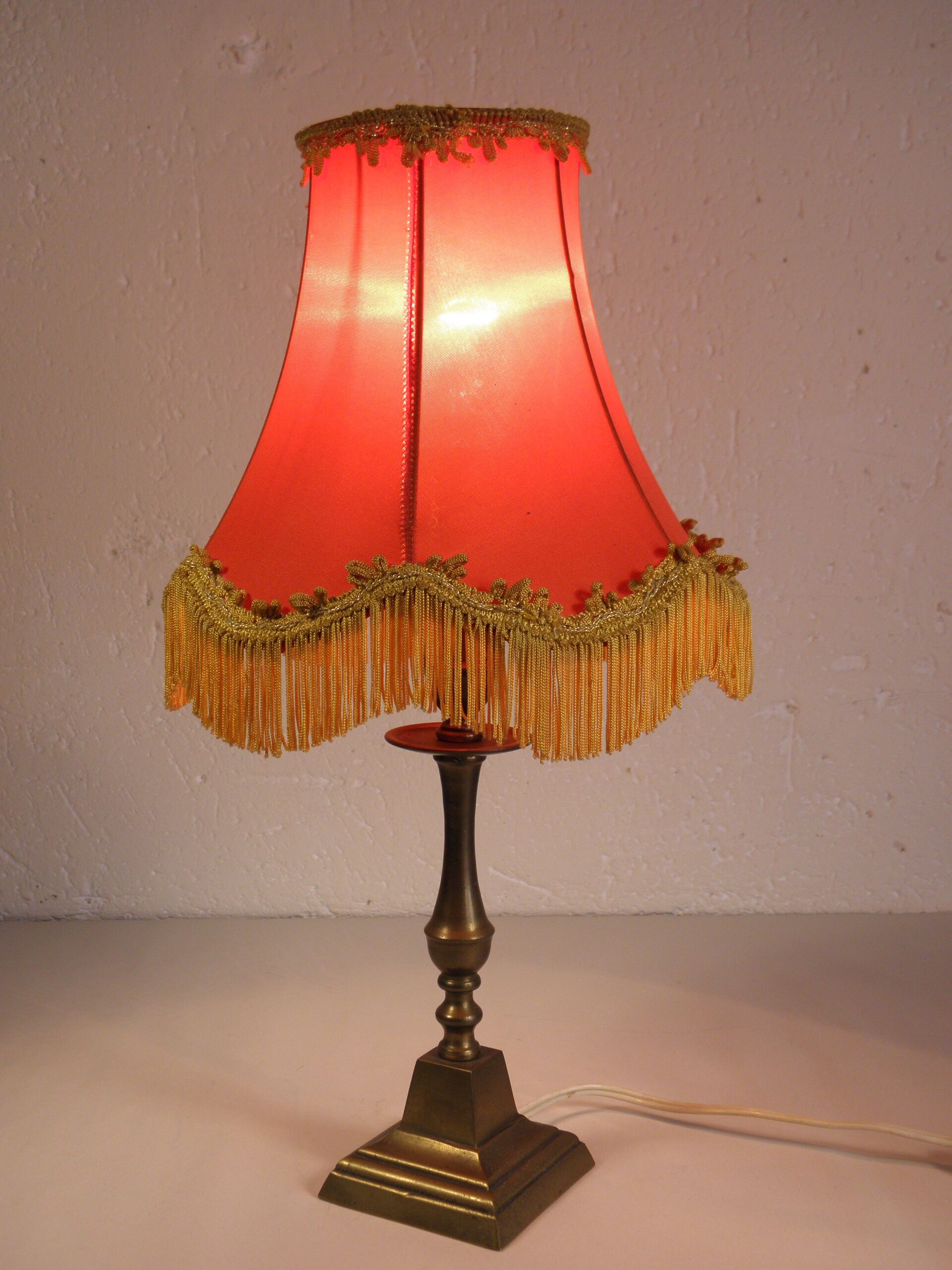 Brass and fabric table lamp