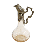 The Louvre's department carafe