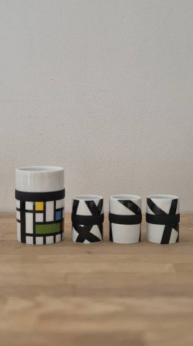 Set of 4 Mondrian design mugs