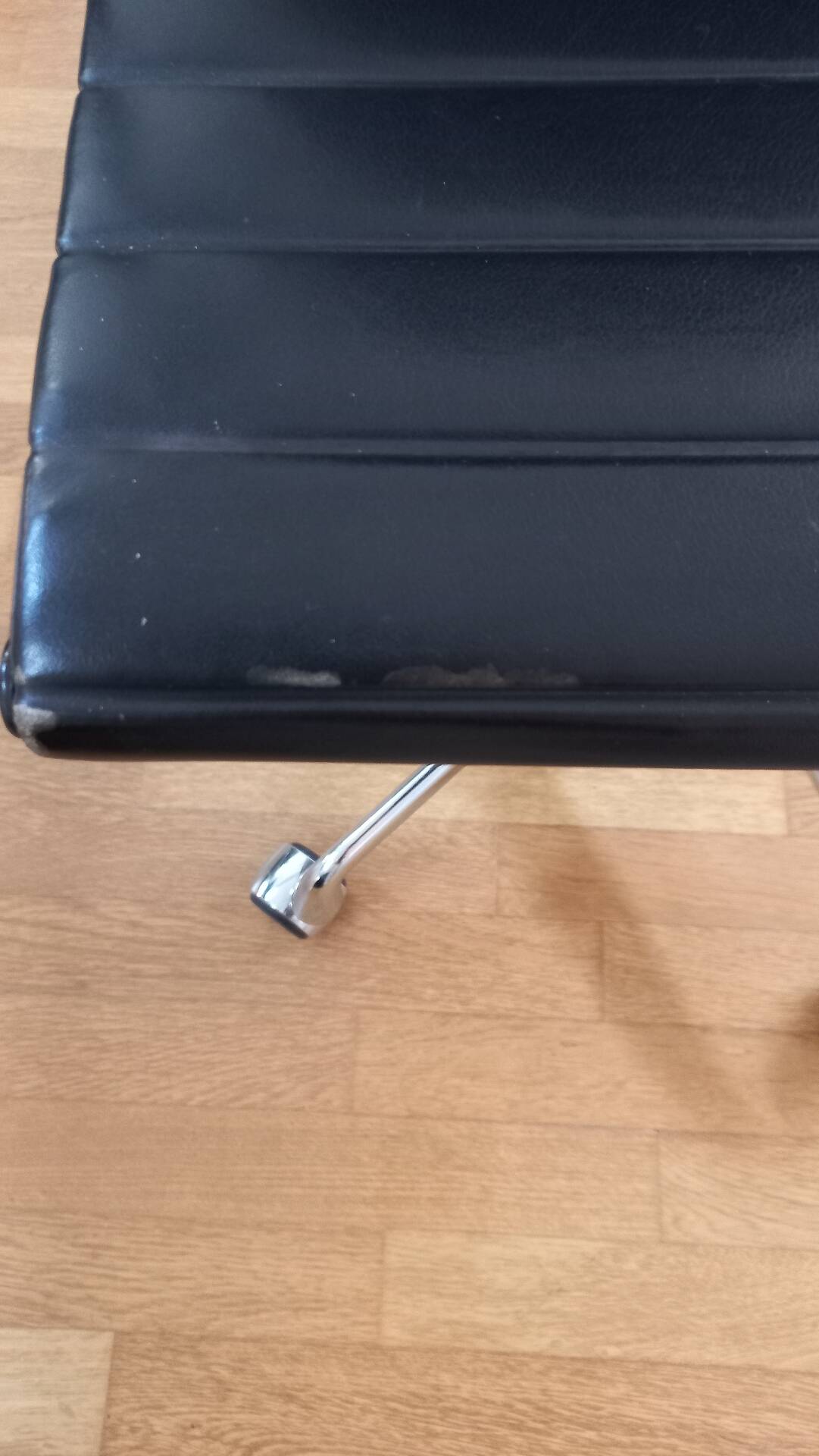 Charles Eames office chair