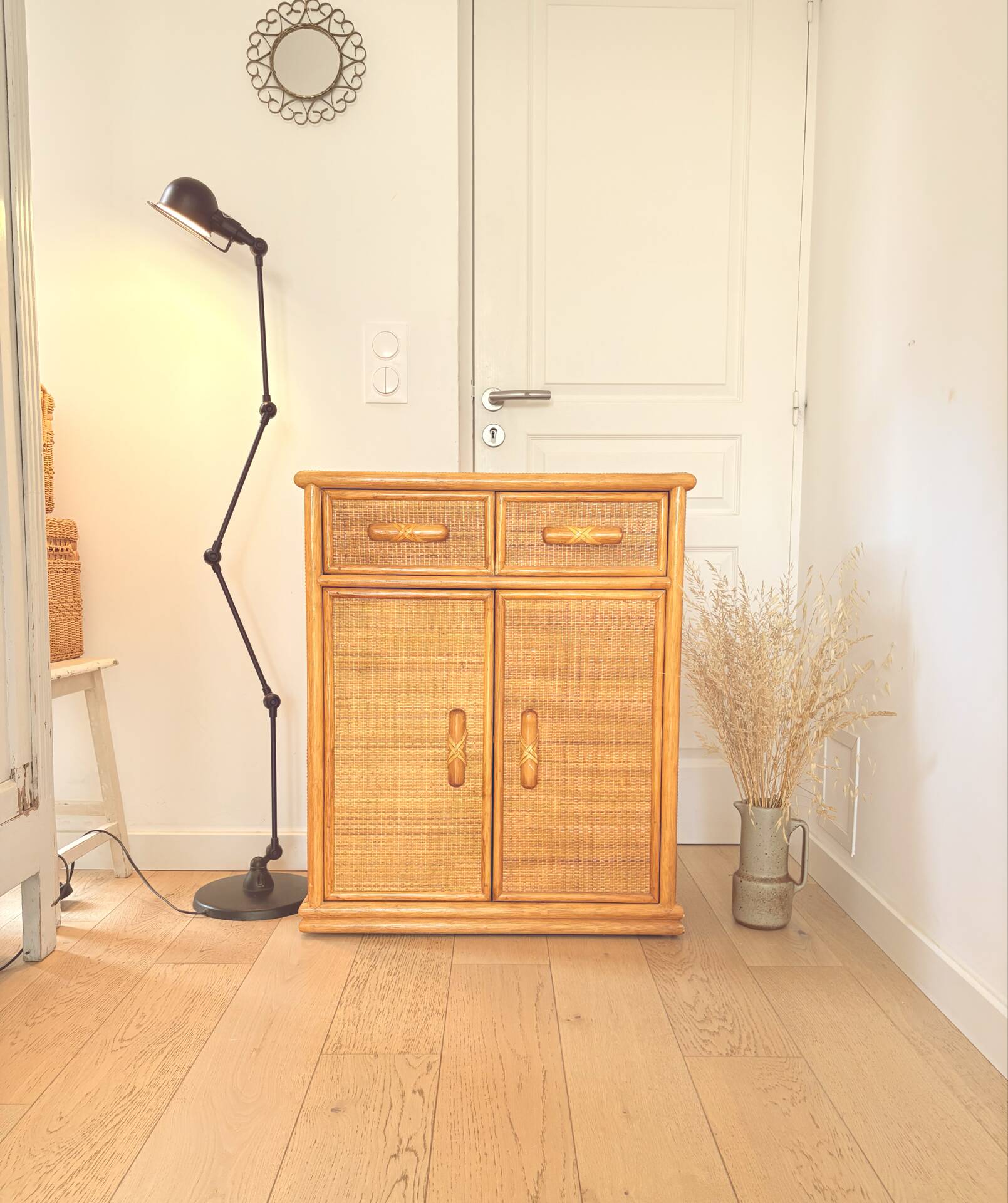 Buffet rotin vintage 