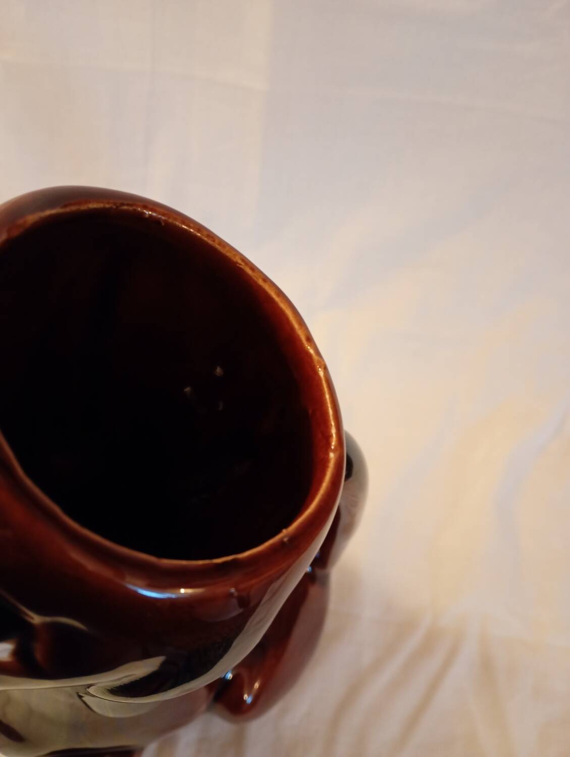 Dog pitcher