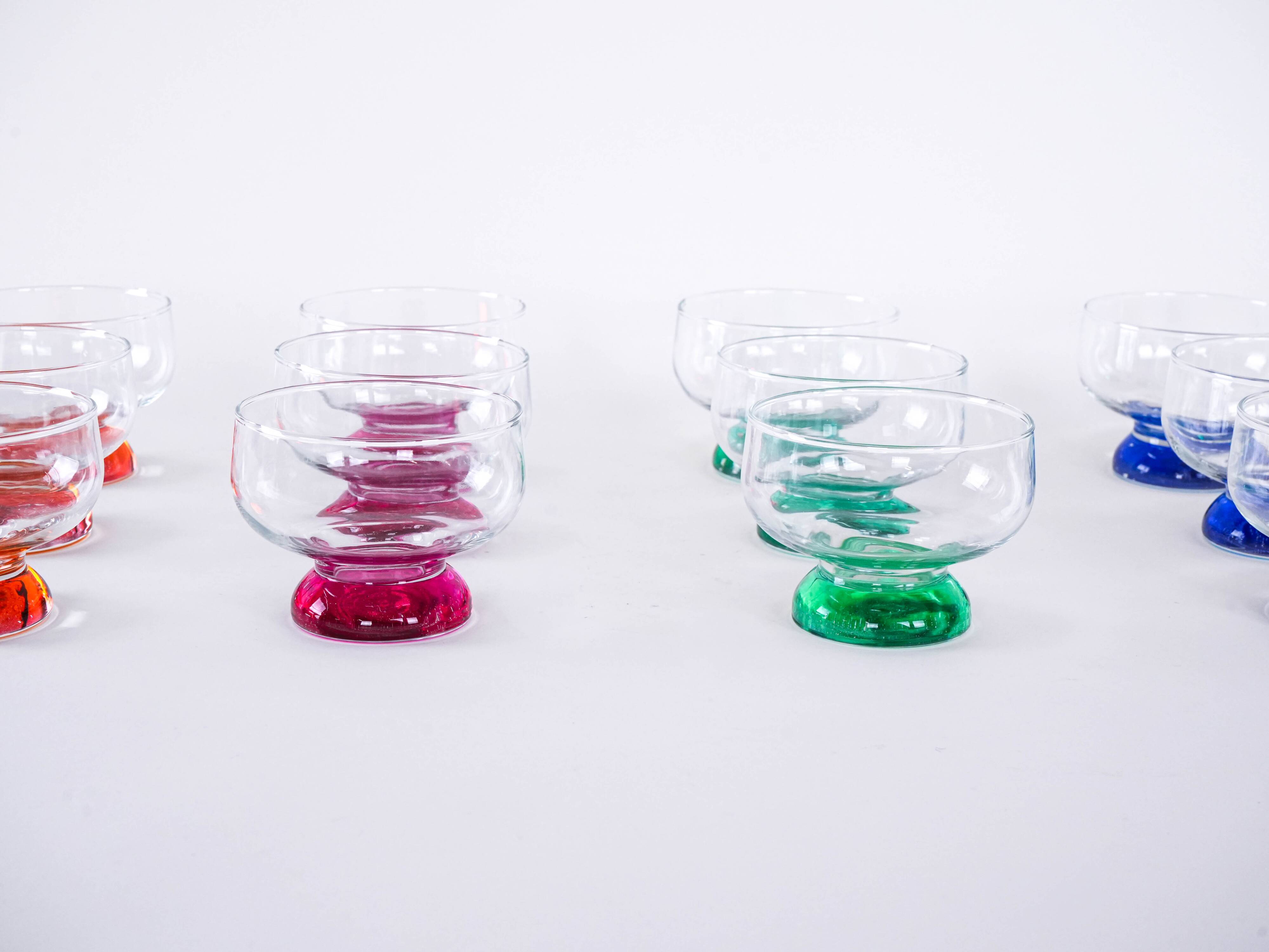 Set of dessert bowls, Italian design, 1970s, made in Italy