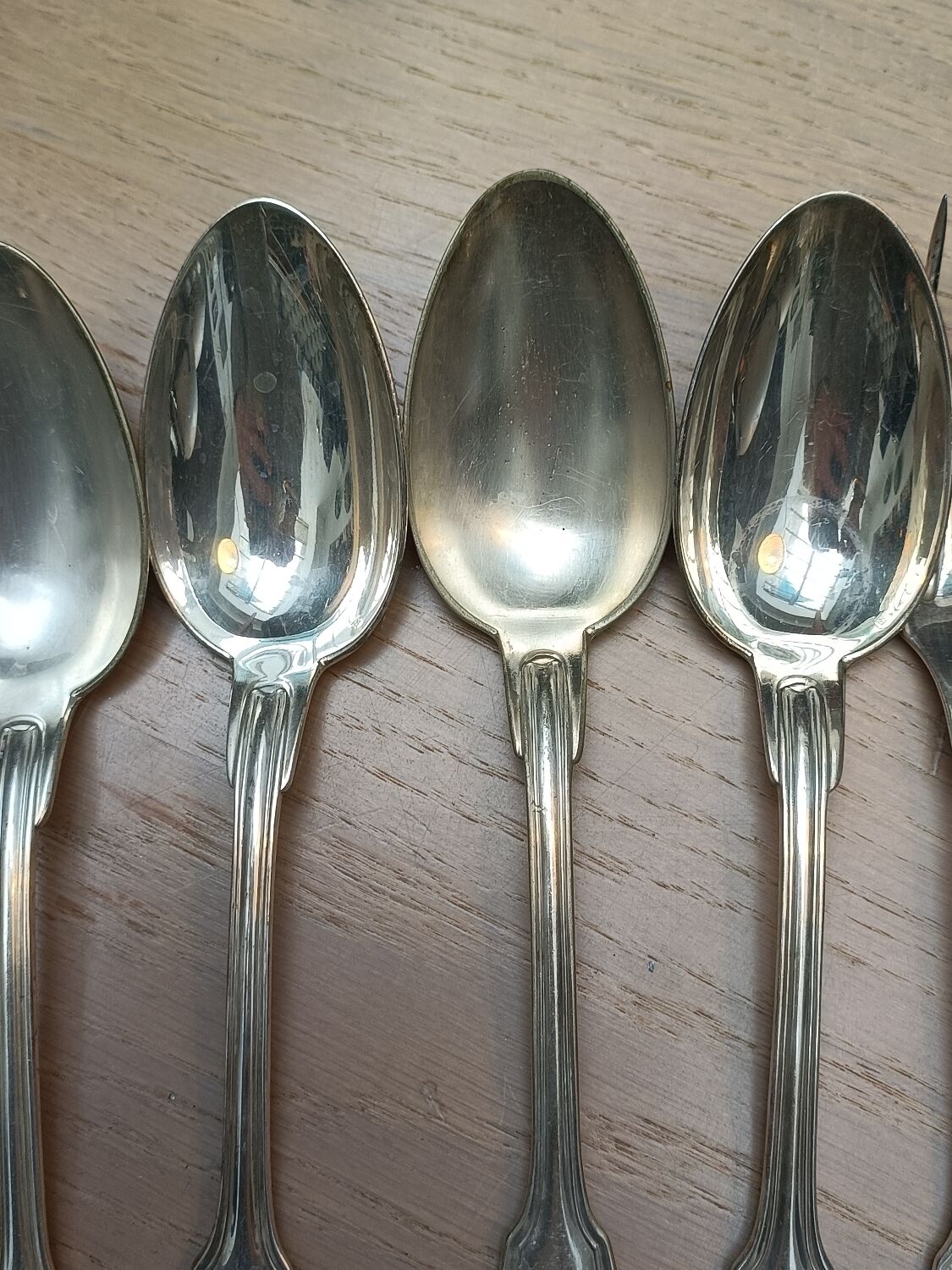 Silvered metal cutlery