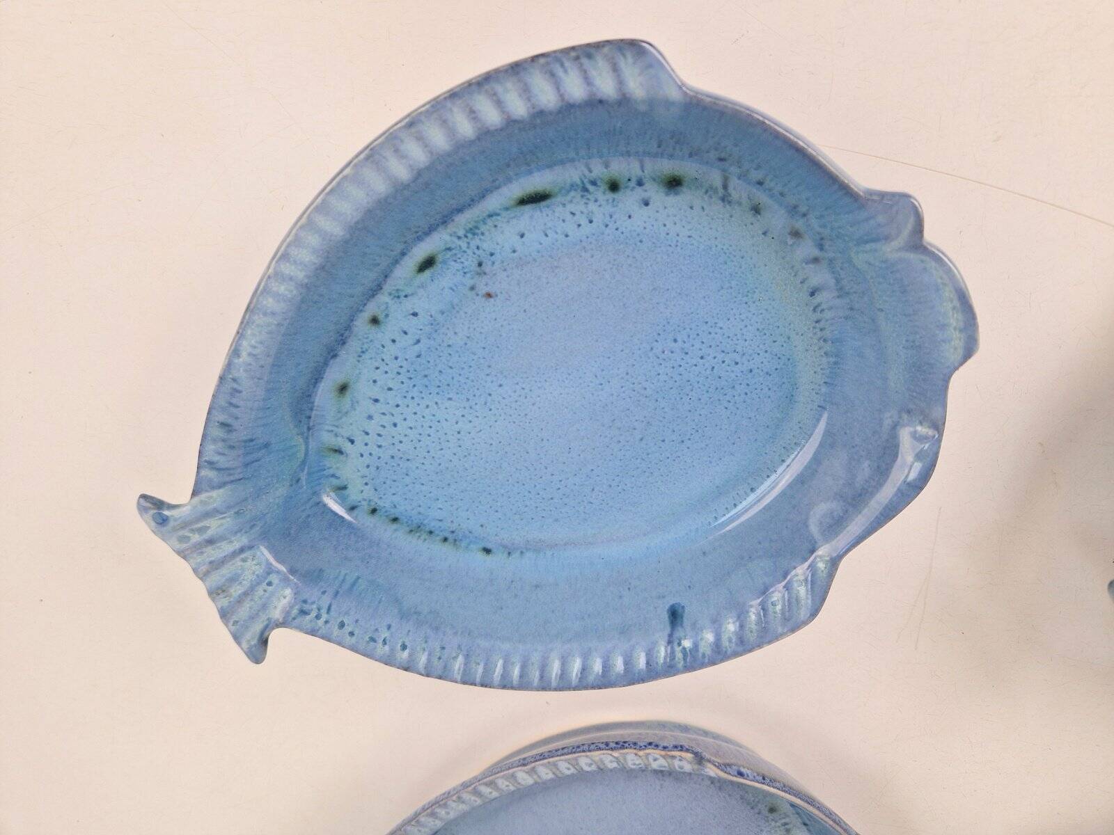 Assiettes en céramique bleue en forme de poisson par Aimé De Grimaud, France, 1970, ensemble de 6.