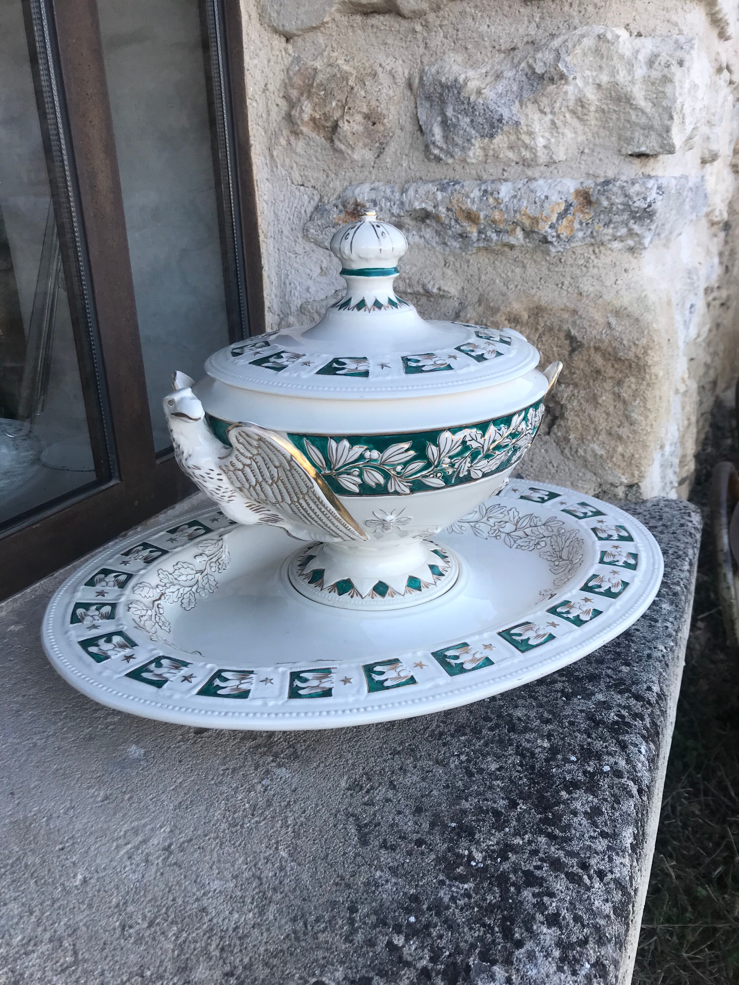 Soup bowl and serving dish empire style