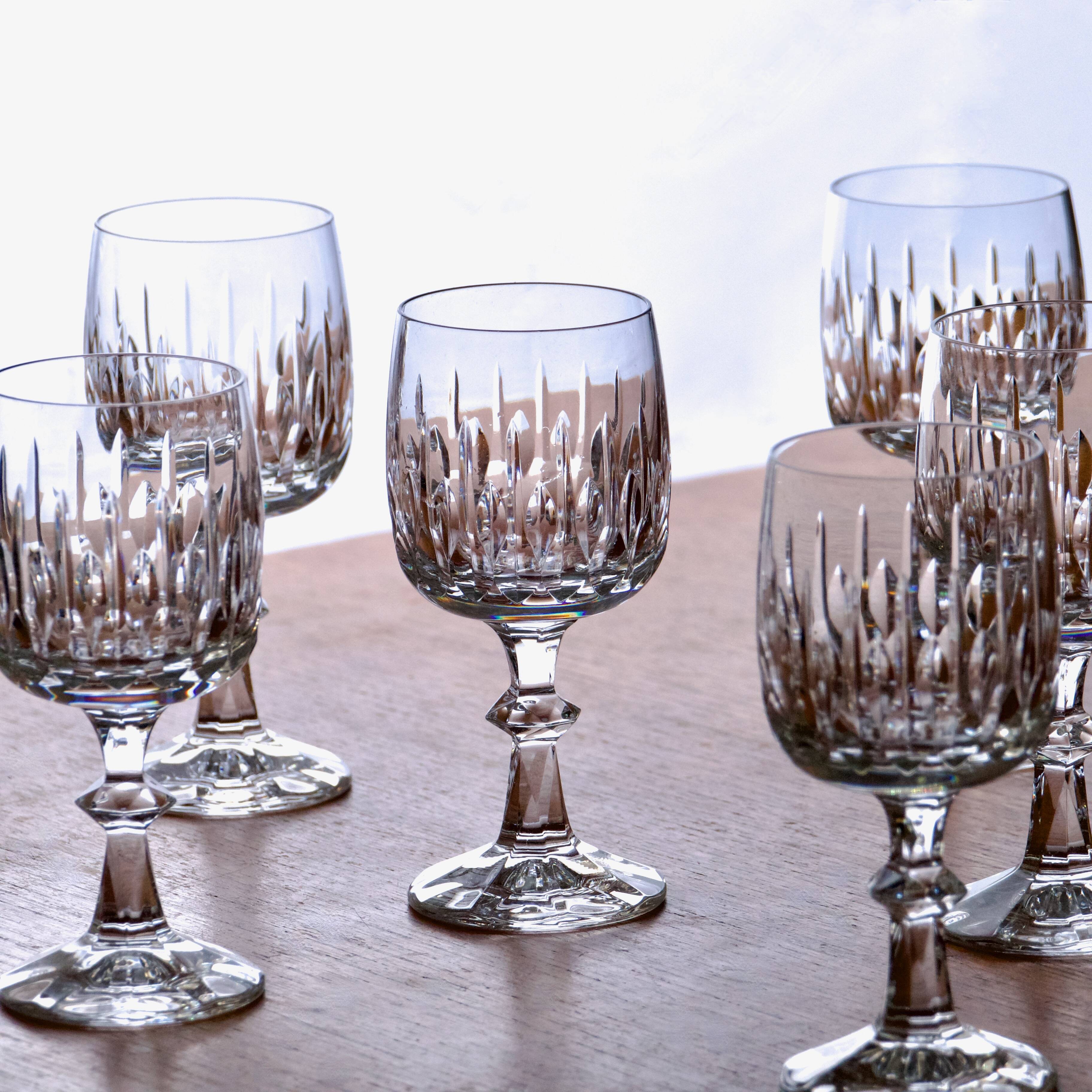 Schott Zwiesel "Tango" collection hand-cut crystal wine glasses