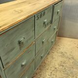 Meuble de metier enfilade a tiroirs en bois restauré