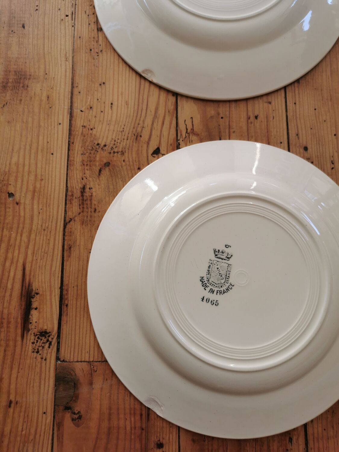 Old St Amand flat plates, blue roses