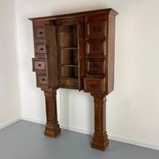 Walnut cabinet with 8 drawers Stipo Monetiere, Piedmont 17th century, furniture Italy 17th century