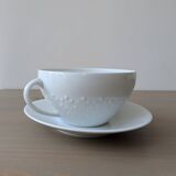 4 tea cups