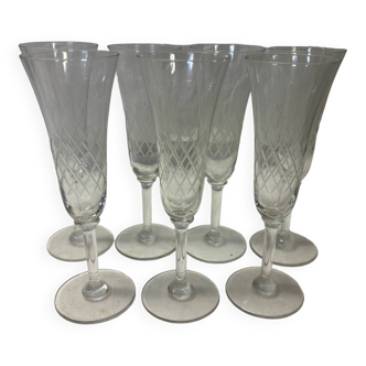 Set of 7 old champagne flutes