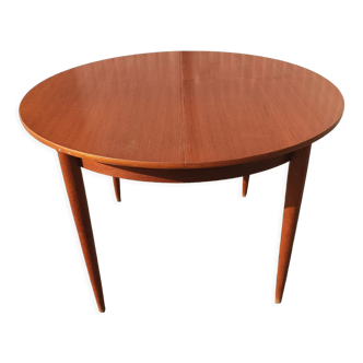 Table scandinave à rallonge intégrée