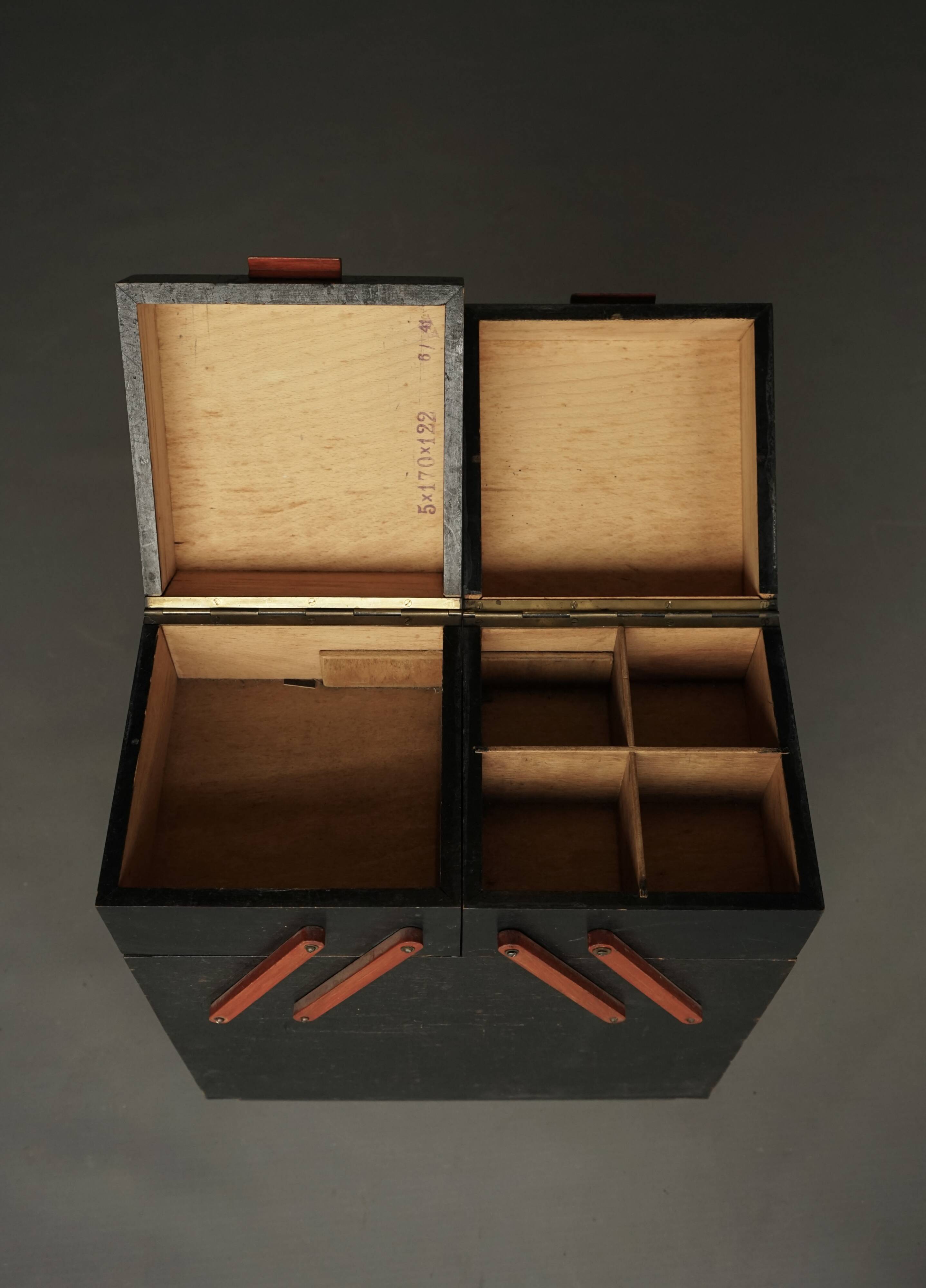 Dutch modernist sewing cabinet. 1930s.