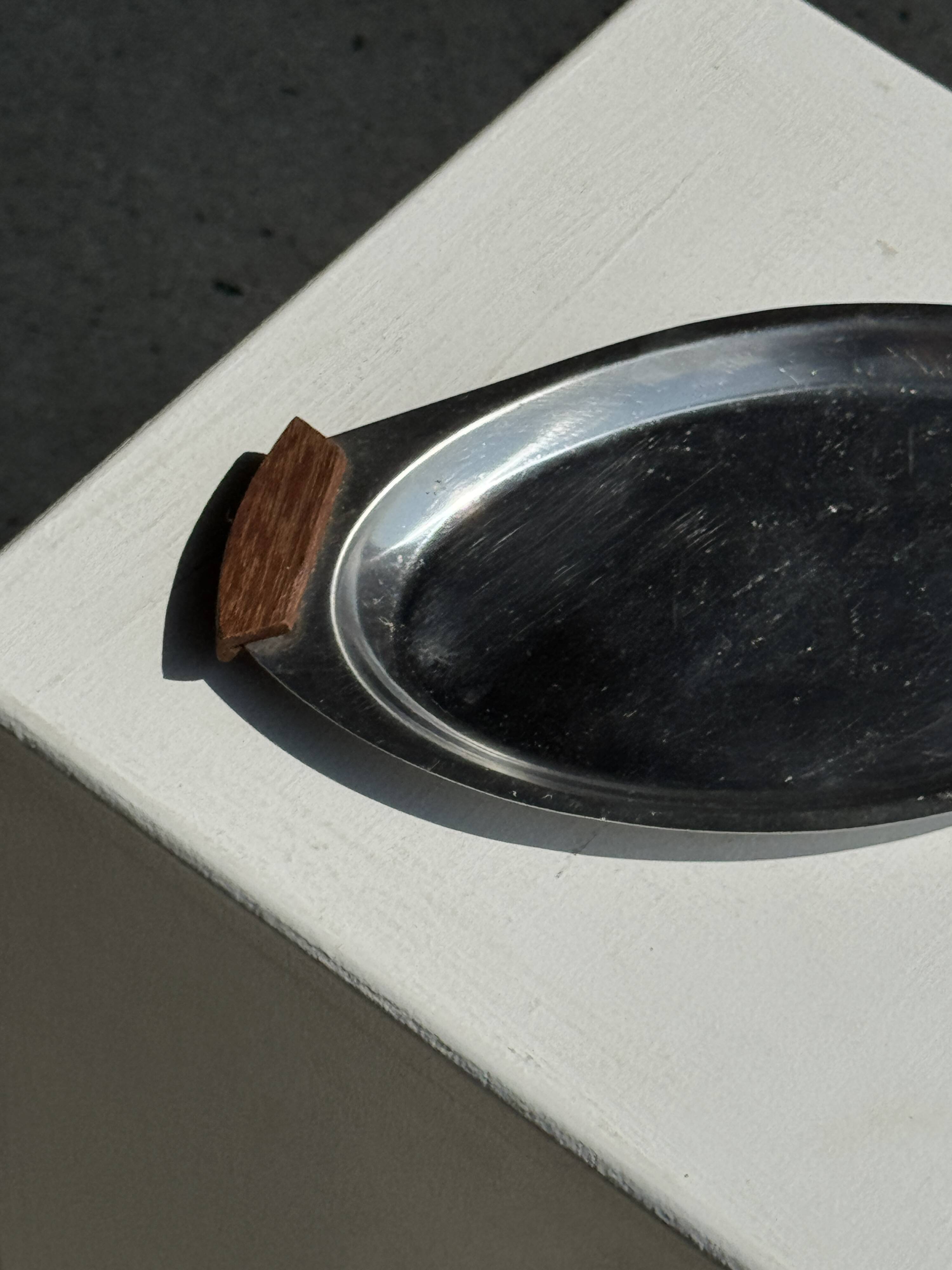 Small oval tray in modernist metal and wood