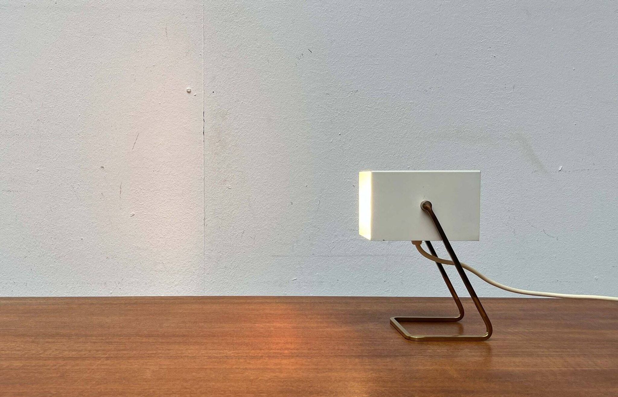 Modern mid-century German cube table lamp by Kaiser Leuchten, 1960s.