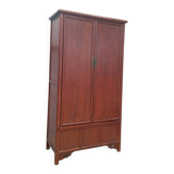 Chinese wardrobe in elm - Between shadow and light