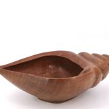 Centerpiece, wooden fruit bowl in the shape of a shell