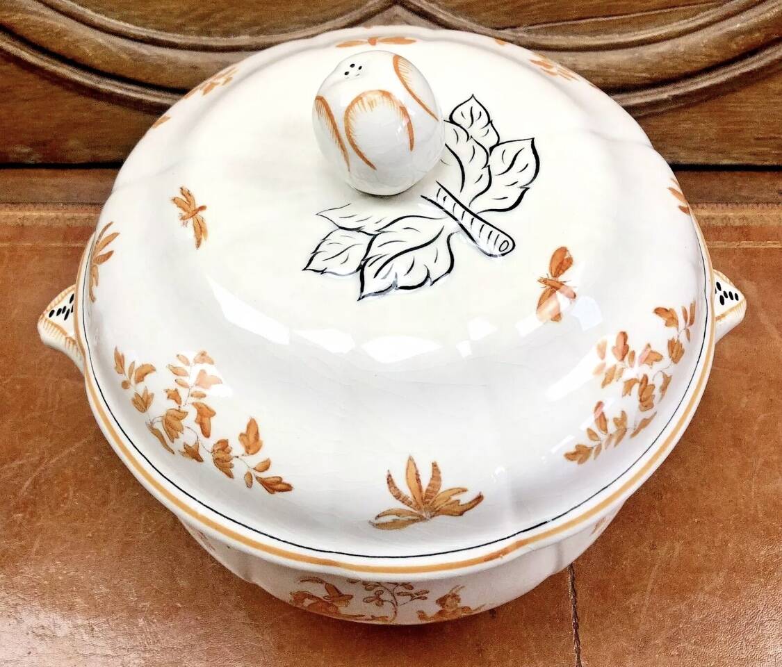 Ancienne soupière légumier Longchamp décor Moustiers Olerys 2