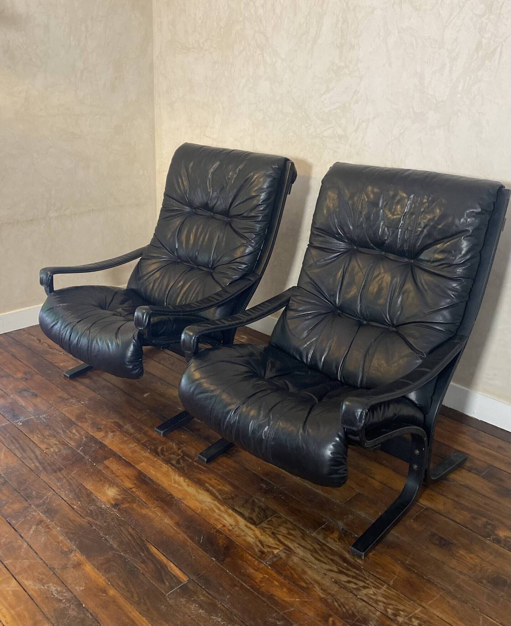 Pair of vintage Westnofa Siesta armchairs by Ingmar Relling 1960.