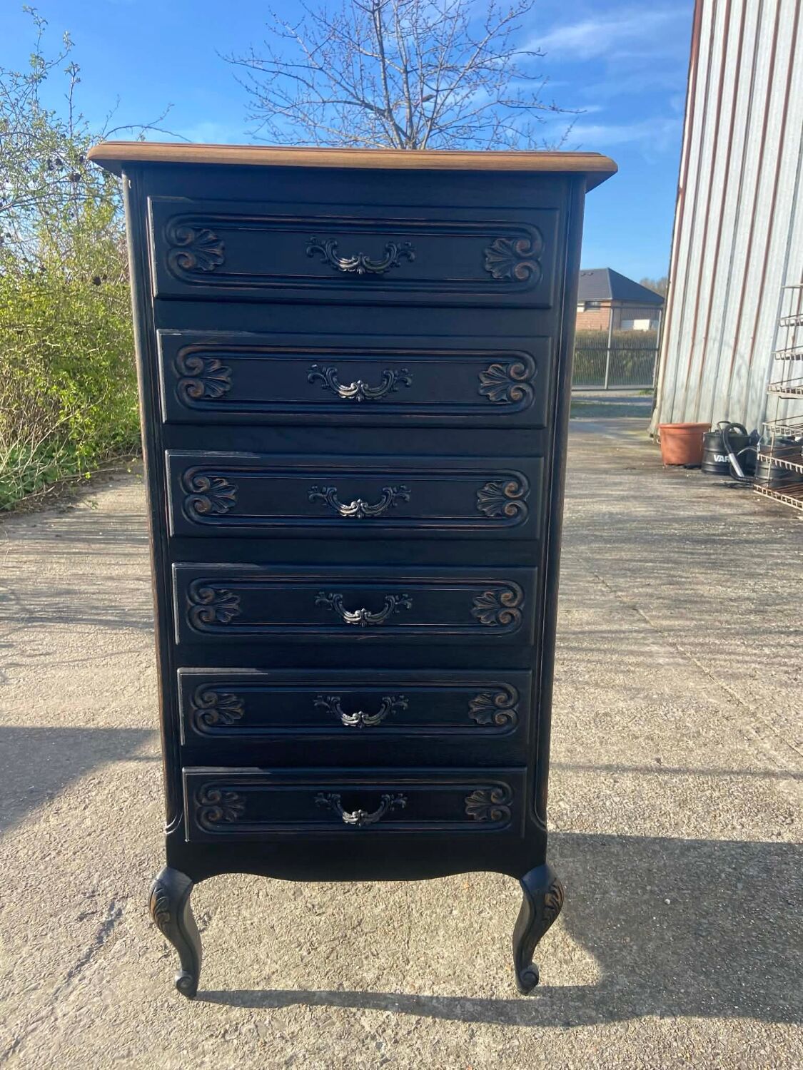 Chiffonnier style Louis XV